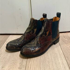 Embassy London | Women's Snakeskin Chelsea Boots